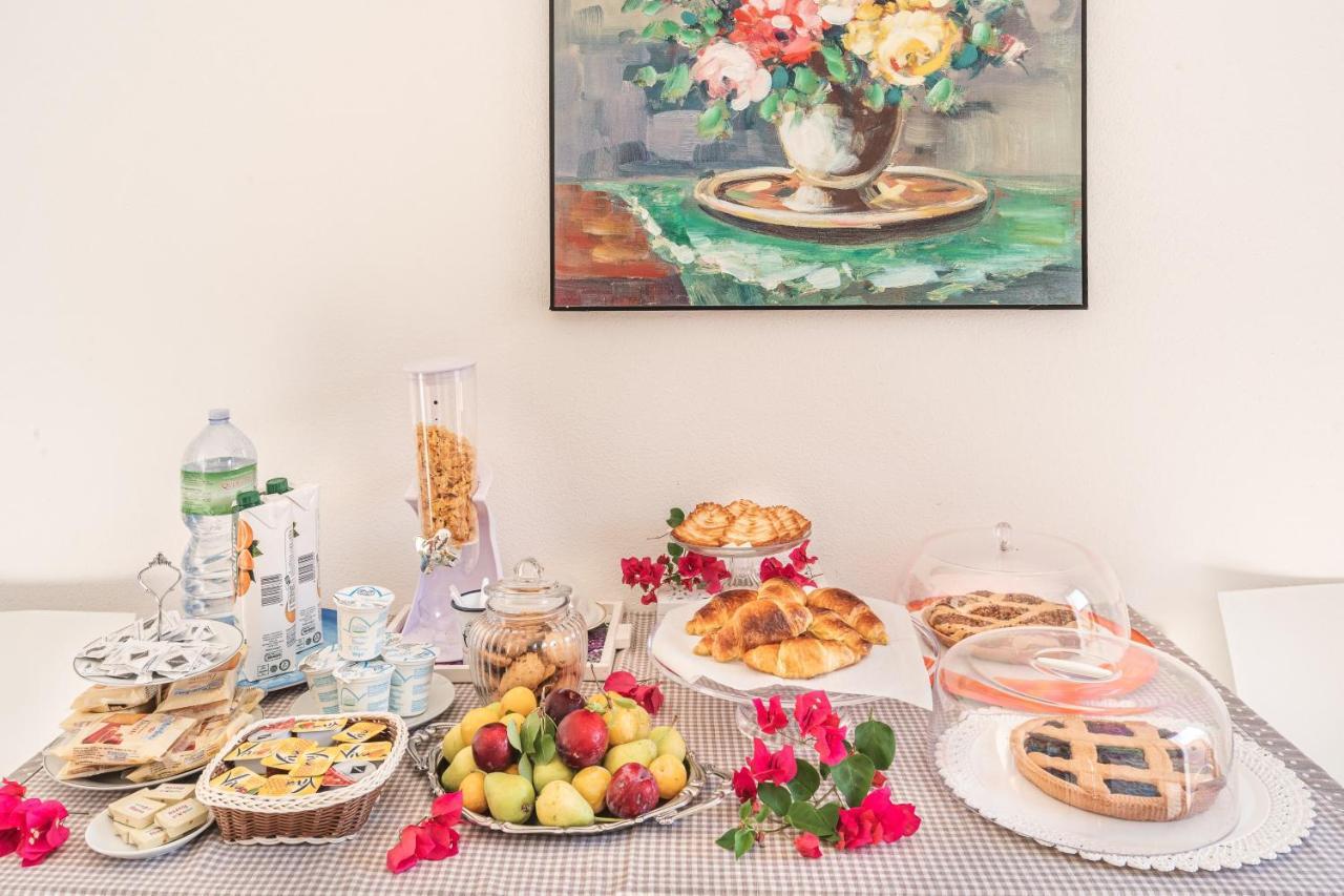 B&B Sos Manneddos Posada  Zewnętrze zdjęcie