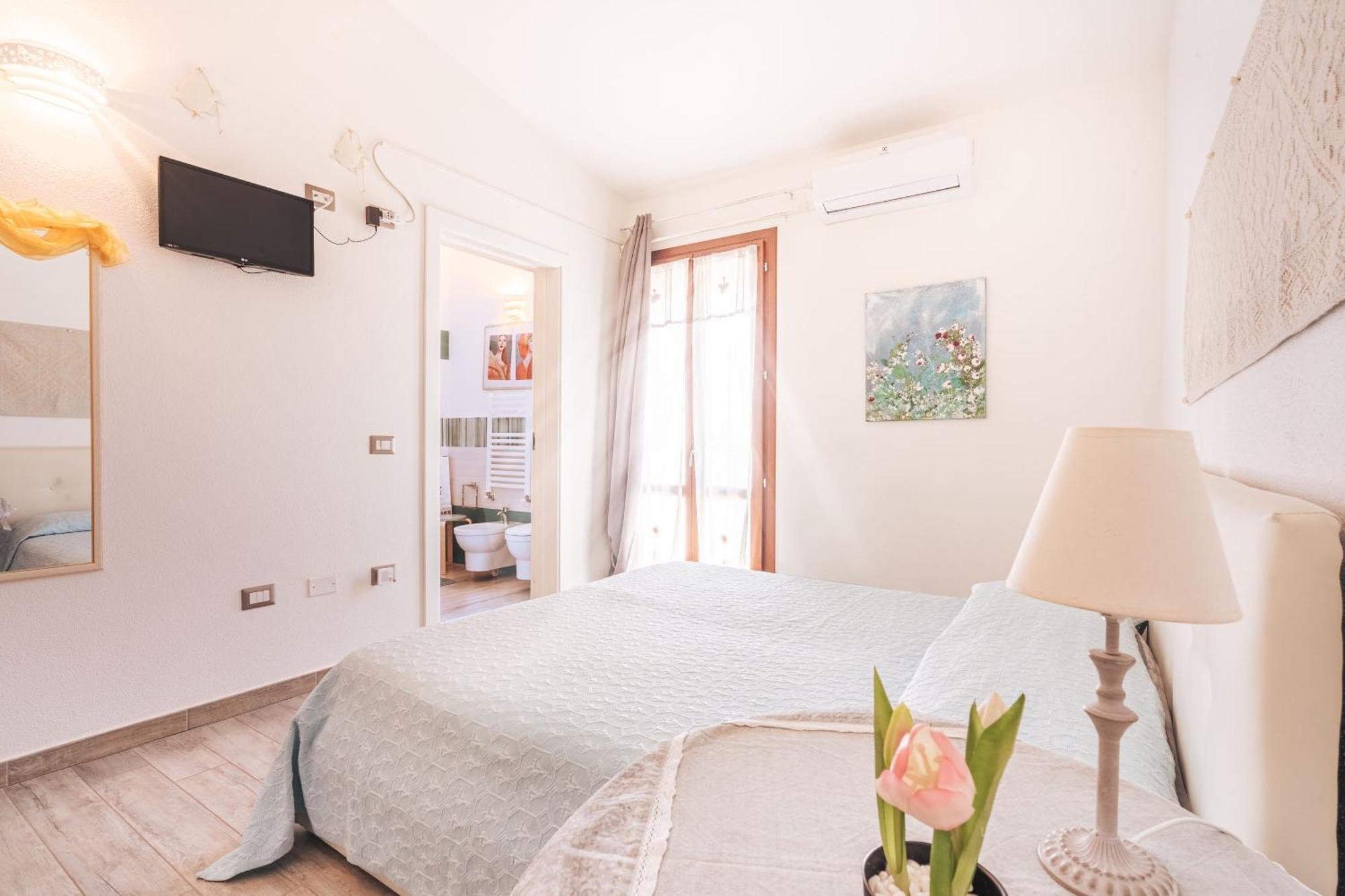 B&B Sos Manneddos Posada  Zewnętrze zdjęcie